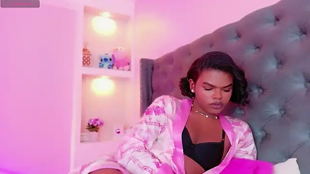 CamiEstrada online show from October 5, 11:13 pm