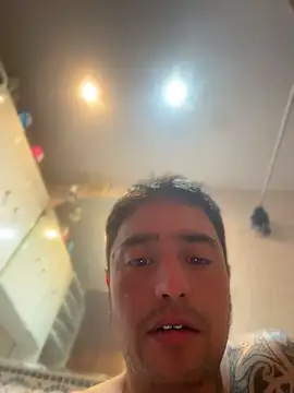 camisexxxtodo online show from April 9, 12:10 am