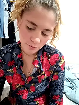 Scarlett-Leh online show from January 20, 5:27 pm