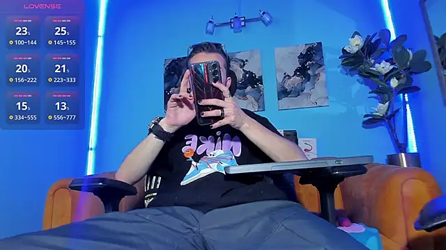  hairybeard  online show from September 15, 6:08 pm