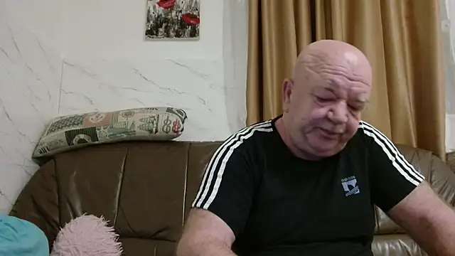 fullballs6 online show from February 16, 3:02 am