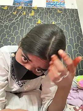 Snapshot of ks536191 chatting on January 16, 5:44 am ks536191 online show from January 16, 5:44 am