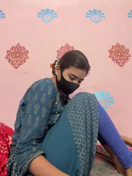 Snapshot of ks536191 chatting on February 19, 5:14 am ks536191 online show from February 19, 5:14 am