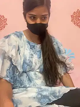 Snapshot of ks536191 chatting on February 22, 4:35 am ks536191 online show from February 22, 4:35 am