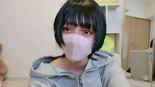 Snapshot of cohaku_329 chatting on September 12, 8:14 am cohaku 329 online show from September 12, 8:14 am