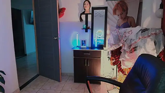 TinnaDawsom online show from February 28, 12:44 am