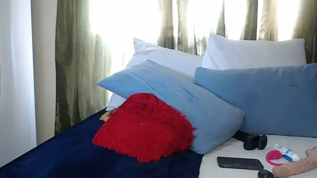 Foxybrownxx1 online show from November 9, 7:28 am