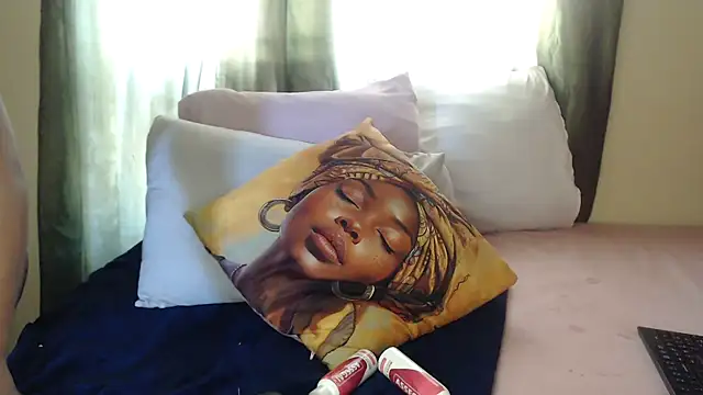 Foxybrownxx1 online show from February 7, 7:56 am