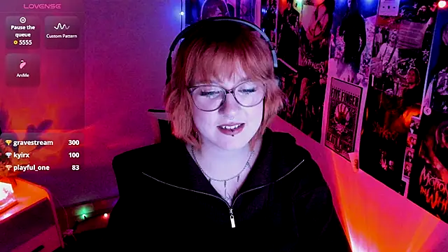 Rudy 02 online show from September 13, 9:42 am