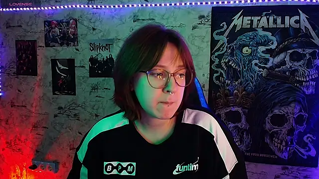 Rudy 02 online show from March 24, 9:03 am