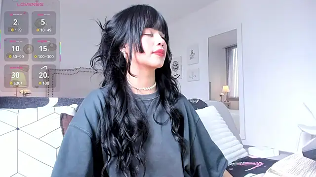 HannaKim online show from March 7, 4:00 pm