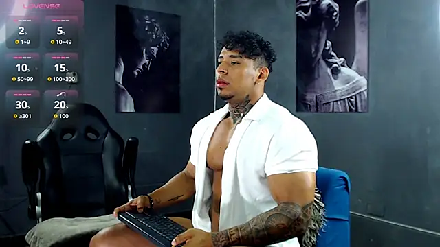 bradley smith online show from October 6, 12:30 am