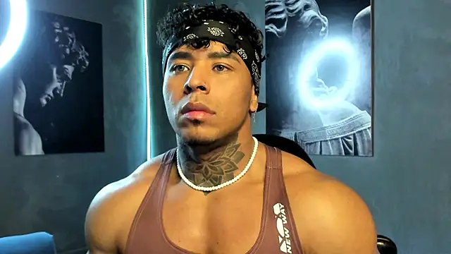 bradley smith online show from October 24, 3:47 am