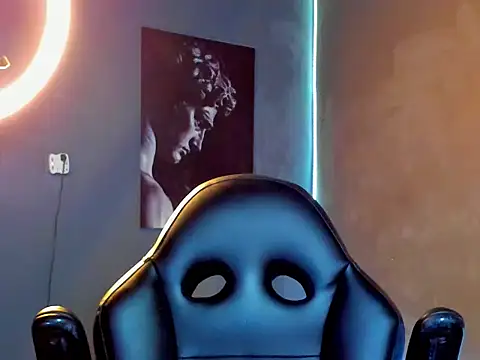 bradley smith online show from October 25, 9:17 am