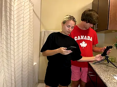 girlfriendmissy online show from September 24, 12:25 am