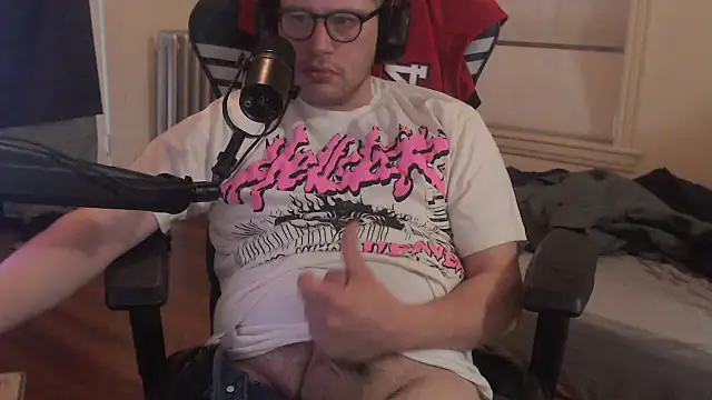 Snapshot of chicostick413 chatting on October 8, 2:25 pm chicostick413 online show from October 8, 2:25 pm