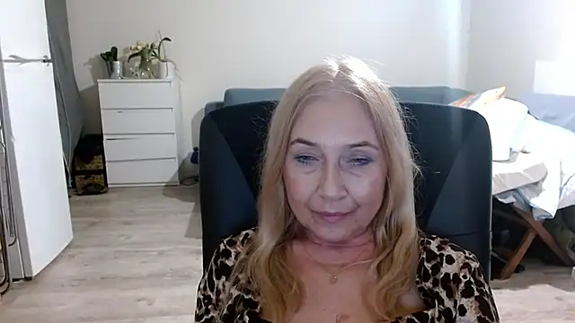 sofia xkiss online show from January 27, 2:46 pm