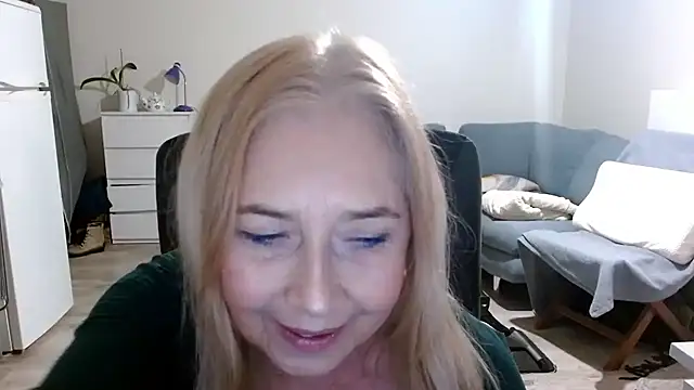 sofia xkiss online show from January 31, 2:49 pm