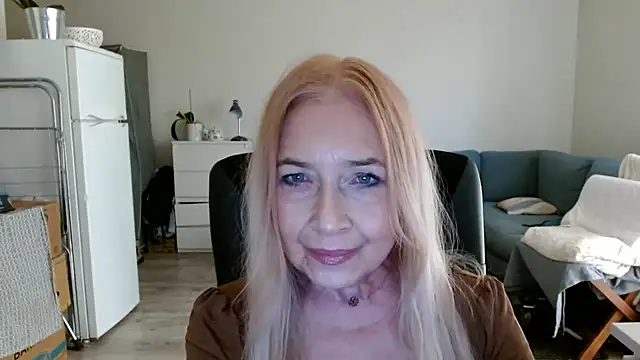 sofia xkiss online show from February 27, 2:43 pm