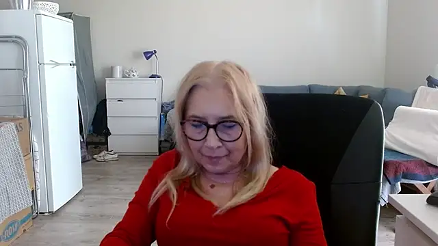 sofia xkiss online show from March 21, 7:44 am