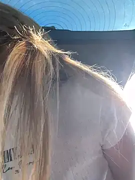 justmila online show from October 25, 10:01 am