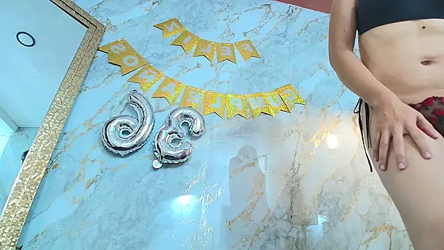 Sluttyandmature online show from January 29, 3:04 pm