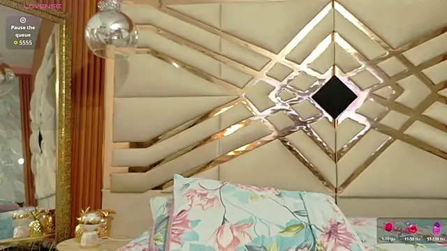 Sluttyandmature online show from March 30, 12:50 pm