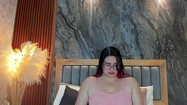 BellaPeers  online show from November 7, 12:05 pm