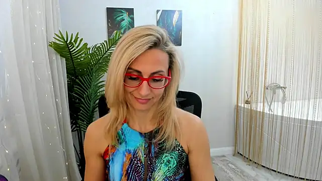 MuseOfStage online show from February 28, 11:36 am