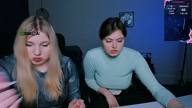 juli kisss online show from January 24, 5:21 am