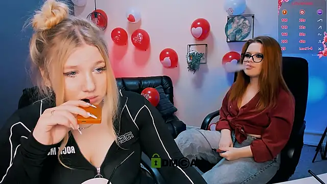 juli kisss online show from February 17, 11:09 pm