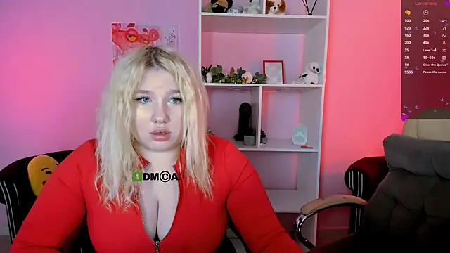 juli kisss online show from September 18, 7:38 pm