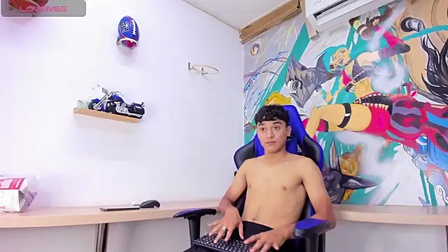 Austin Cardieff online show from January 9, 7:50 pm