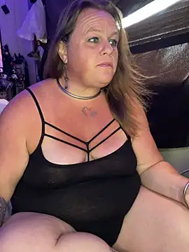 HeatherLynn online show from July 4, 2:56 pm