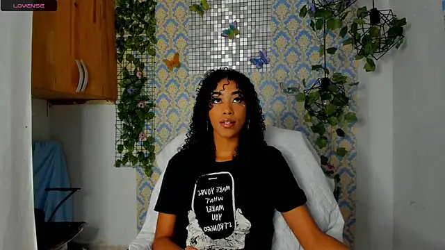 sasha fox00 online show from December 18, 7:08 pm