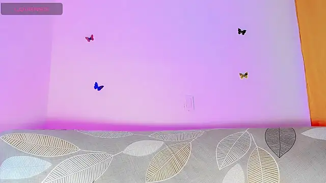 TatiGil online show from March 10, 9:09 pm