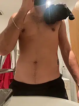 hard macoor12 online show from February 14, 12:25 pm