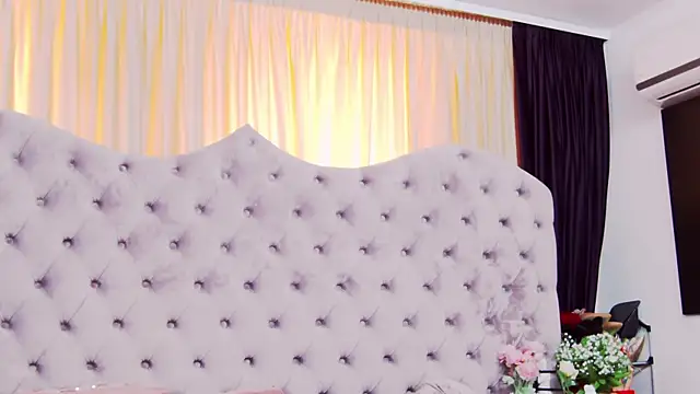 PenelopeLynnx online show from January 12, 11:26 am