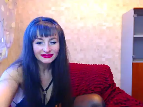 Snapshot of EvaLive1133 chatting on January 11, 9:47 am EvaLive1133 online show from January 11, 9:47 am