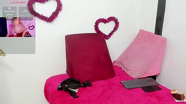 Giia39 online show from December 3, 3:32 pm