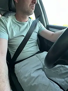 w12er online show from April 27, 4:16 pm