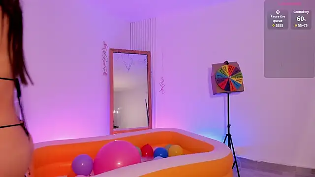 viooletaa online show from March 14, 3:47 pm