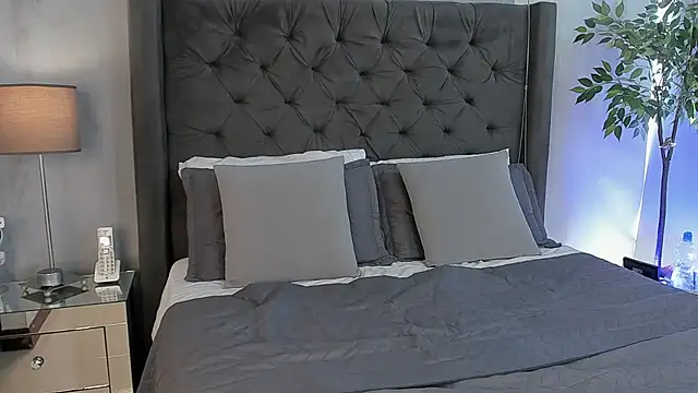 Snapshot of AntonellandJohan chatting on January 17, 4:15 pm AntonellandJohan online show from January 17, 4:15 pm