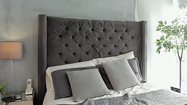 Snapshot of AntonellandJohan chatting on February 2, 7:57 pm AntonellandJohan online show from February 2, 7:57 pm