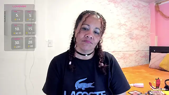 Snapshot of Brunette_sasha chatting on March 22, 12:39 am Brunette sasha online show from March 22, 12:39 am