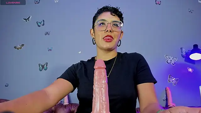 Kaira mosse online show from February 12, 11:40 am