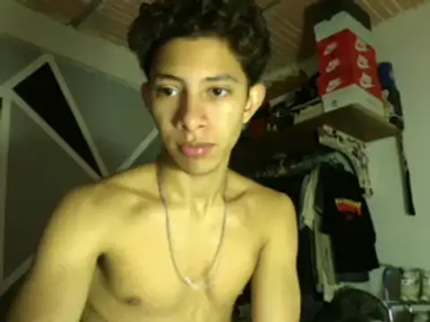 ferchitibellako online show from November 10, 5:28 am