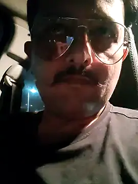 Akhil3290 online show from January 12, 1:48 pm