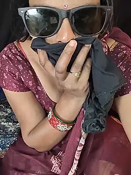 Shivani Mumbai85 online show from April 17, 5:49 pm