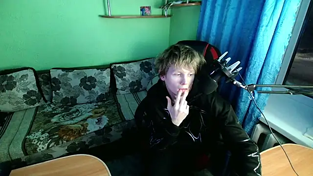 fameboyboo online show from December 22, 6:05 pm